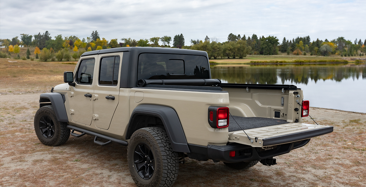 Jeep Gladiator Tonneau Cover