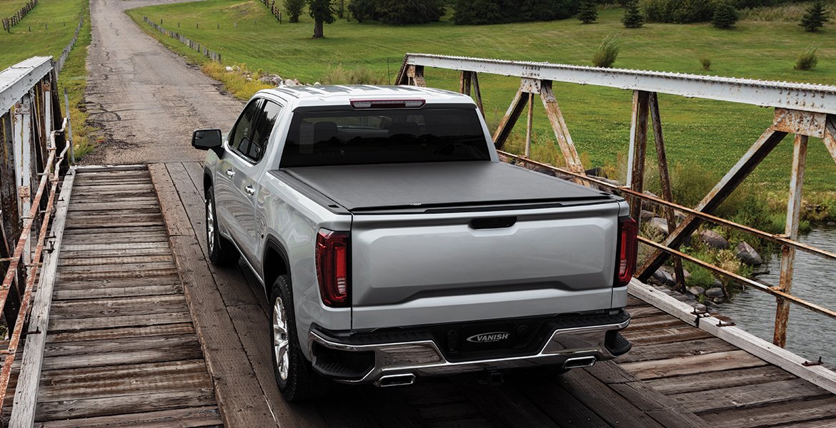 VANISH Tonneau Cover